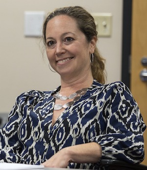 Business Writer in Residence, Jennifer Reingold listens as CEO/Founder Kelda Roys of OpenHOuse, Inc., talks about her startup company during Jennifer visit with the Weinert Center for Entrepreneurship on Wednesday, November 18.