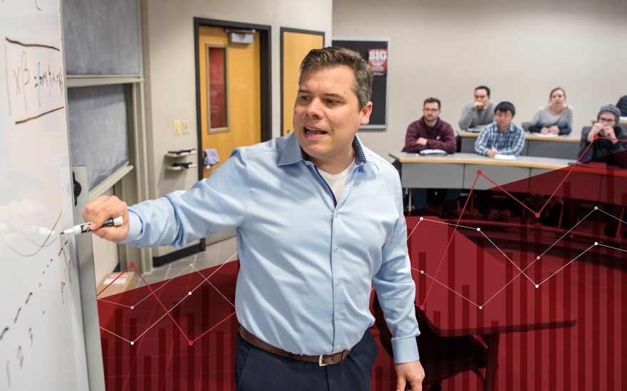 Associate Professor Dani Bauer teaches a machine learning class.