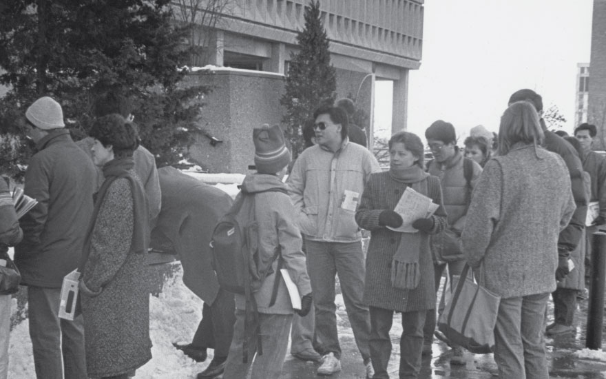 students waiting in registration line