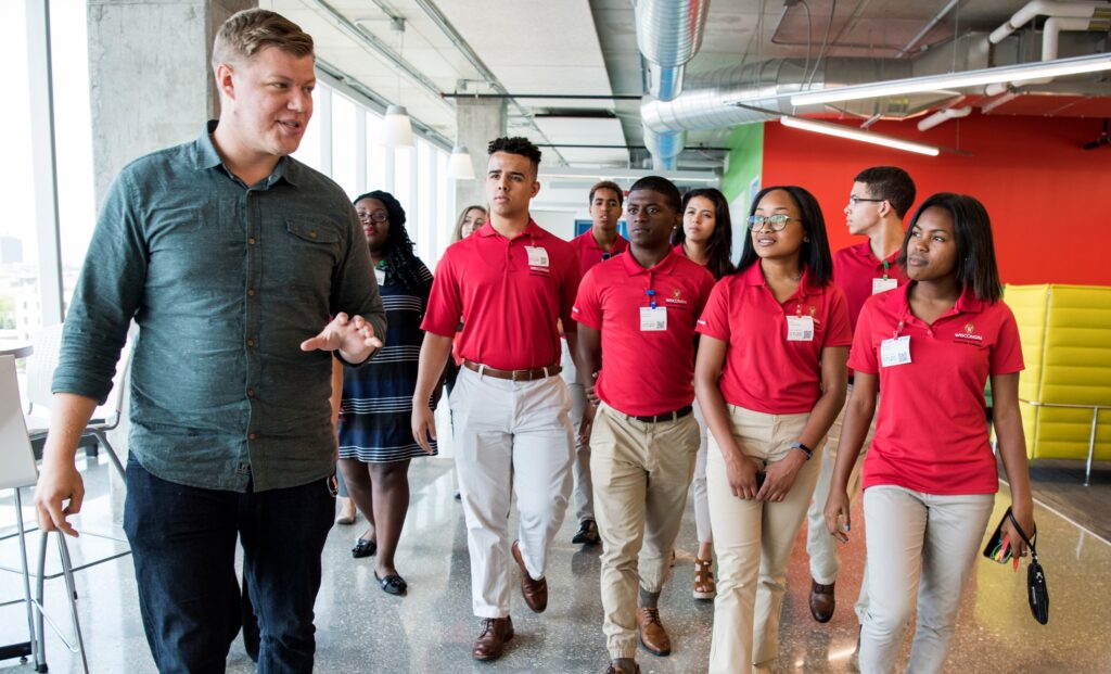 BEL students take a tour of a local business