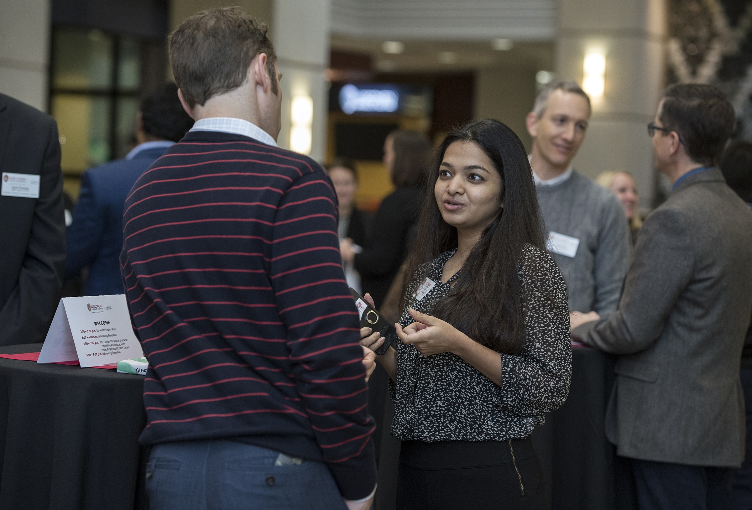 MBA students and alumni networks with various representatives during the annual Corporate Connections Social