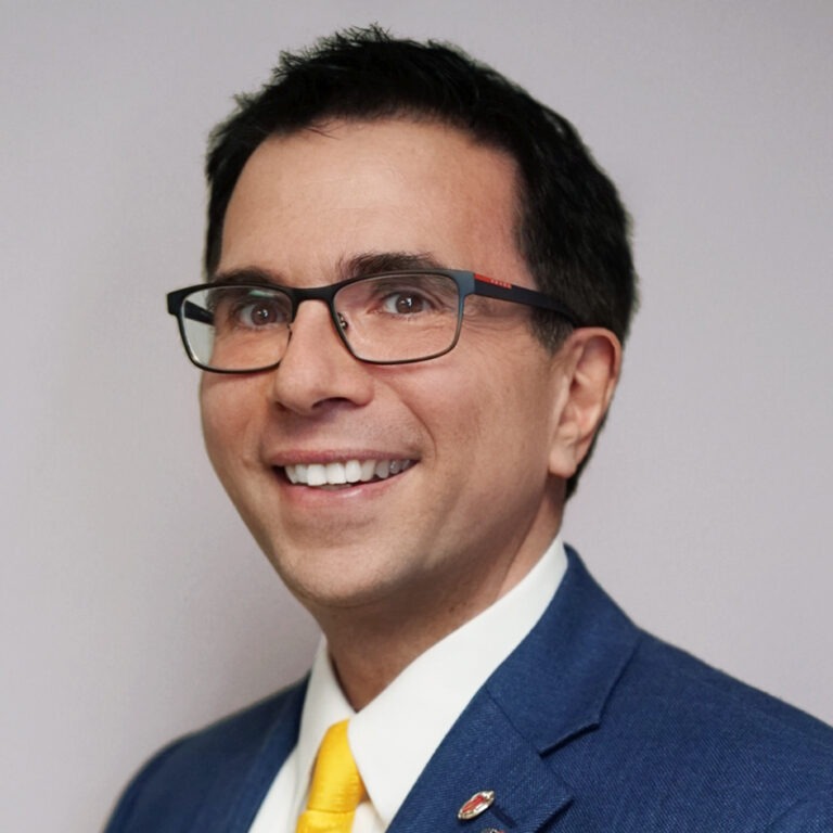 Moses Altsech | Wisconsin School of Business