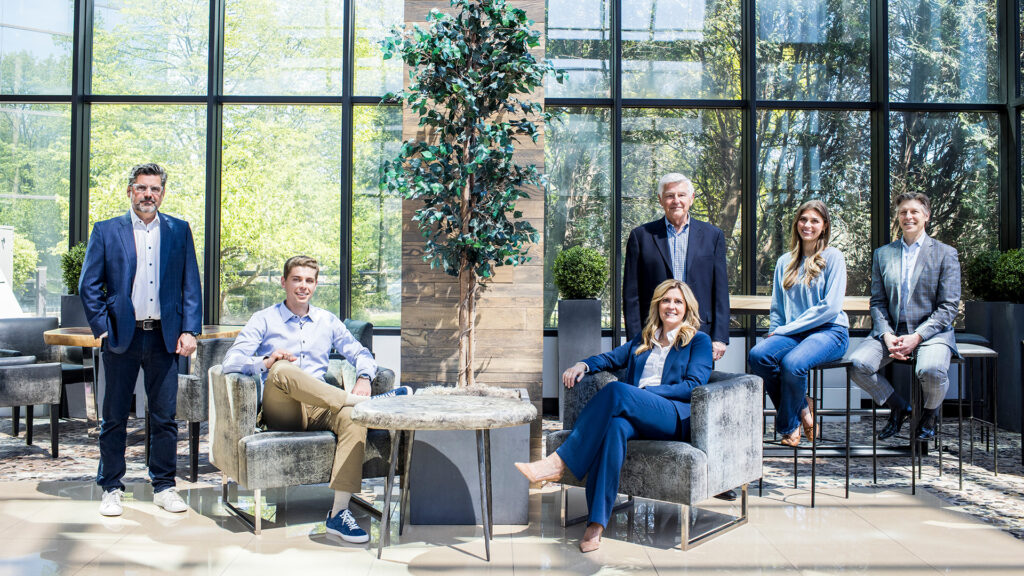 Six members of the Lenz/Richter family.