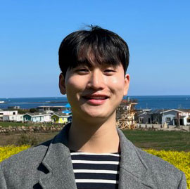 Taewoong Jo.