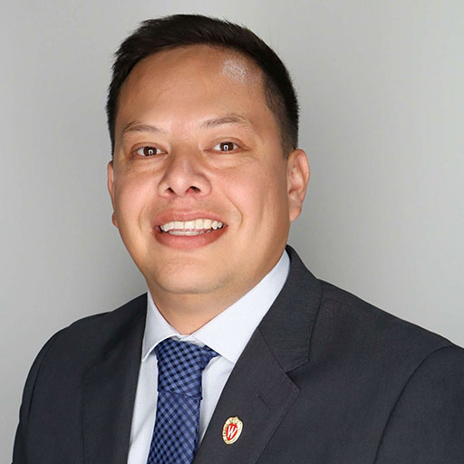 Cesar Arroyo Calderon