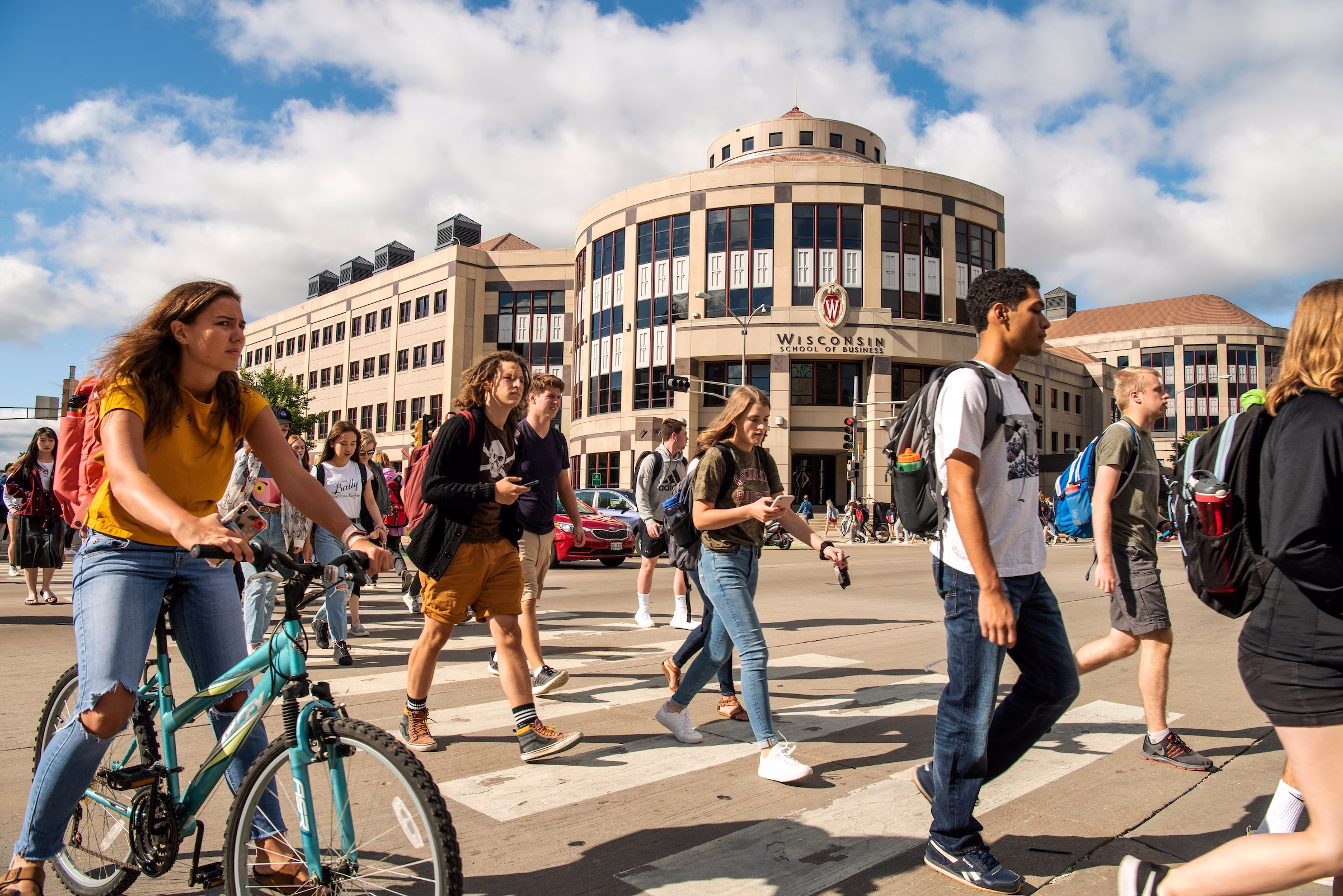 Students hustle and bustle on campus as they passed by Grainger Hall.