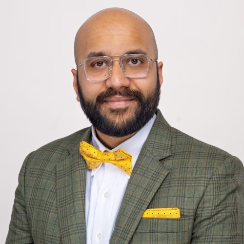 Yash Babar headshot.