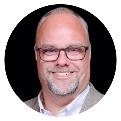 Rob Bradford headshot.