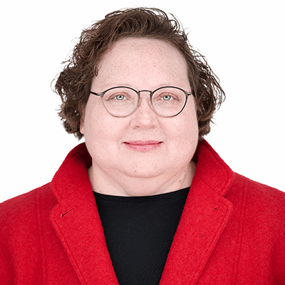 Julie Fry headshot.