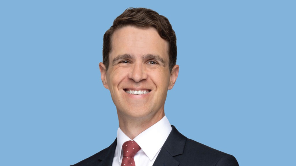 Benjamin Collier headshot.