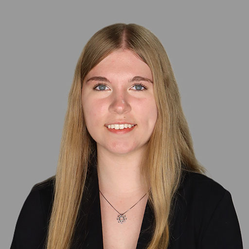 Ally Danihel headshot.