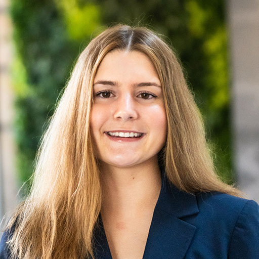 Natalie DesMarais headshot.